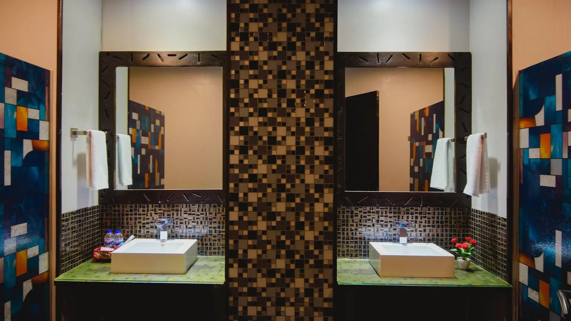 Hotel L'Amore Bali Seminyak