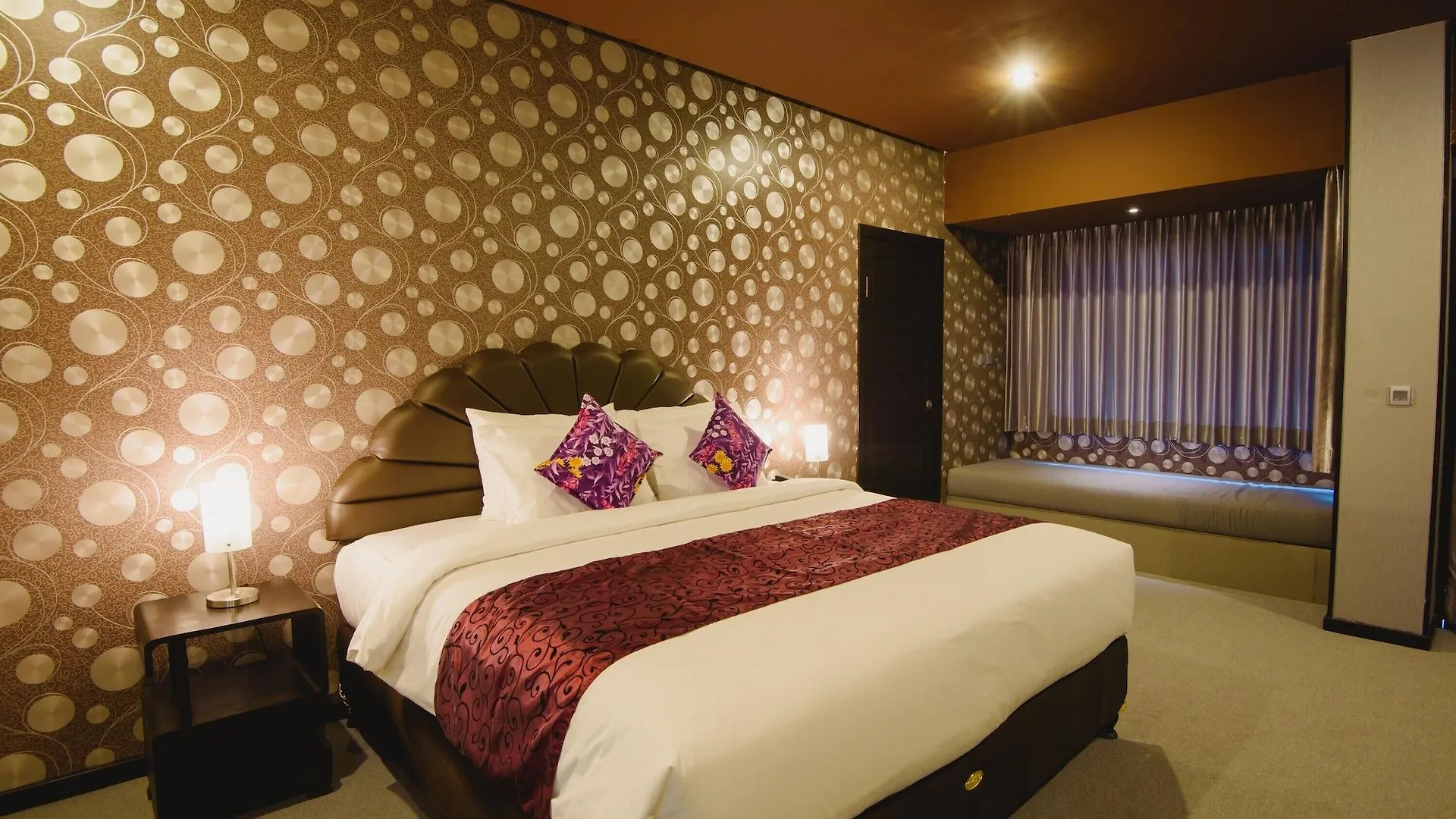 Hotel L'Amore Bali 塞米亚克