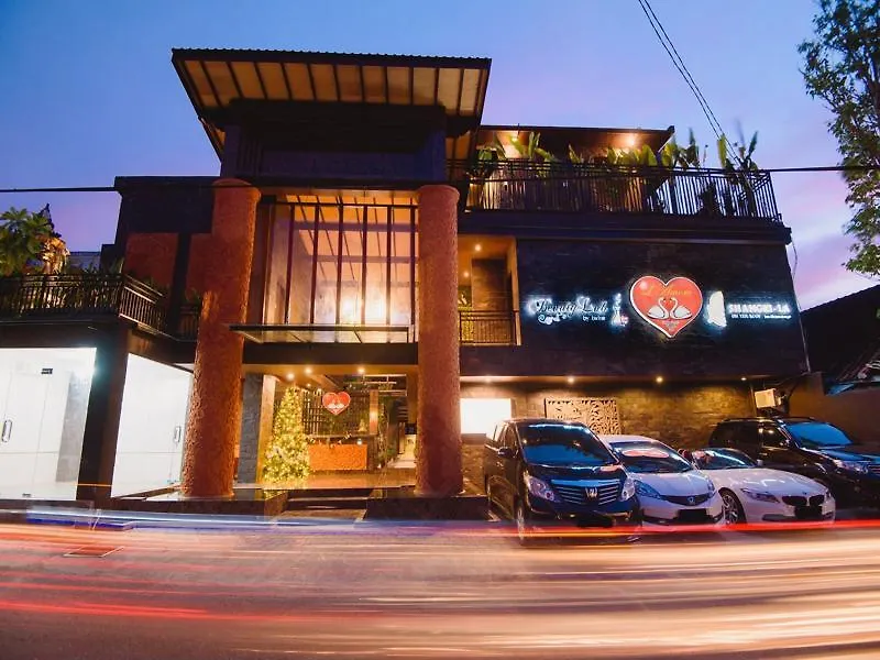 Hotel L'Amore Bali 塞米亚克 3*,  印尼