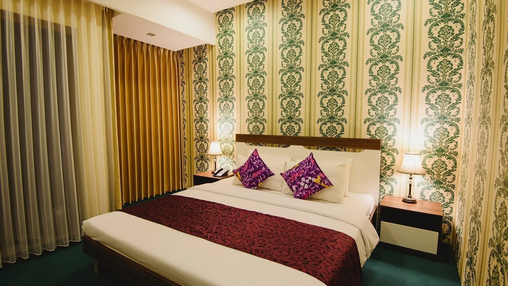Hotel L'Amore Bali 塞米亚克