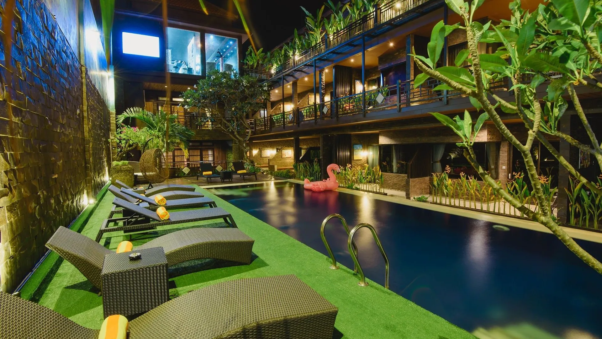Hotel L'Amore Bali Seminyak
