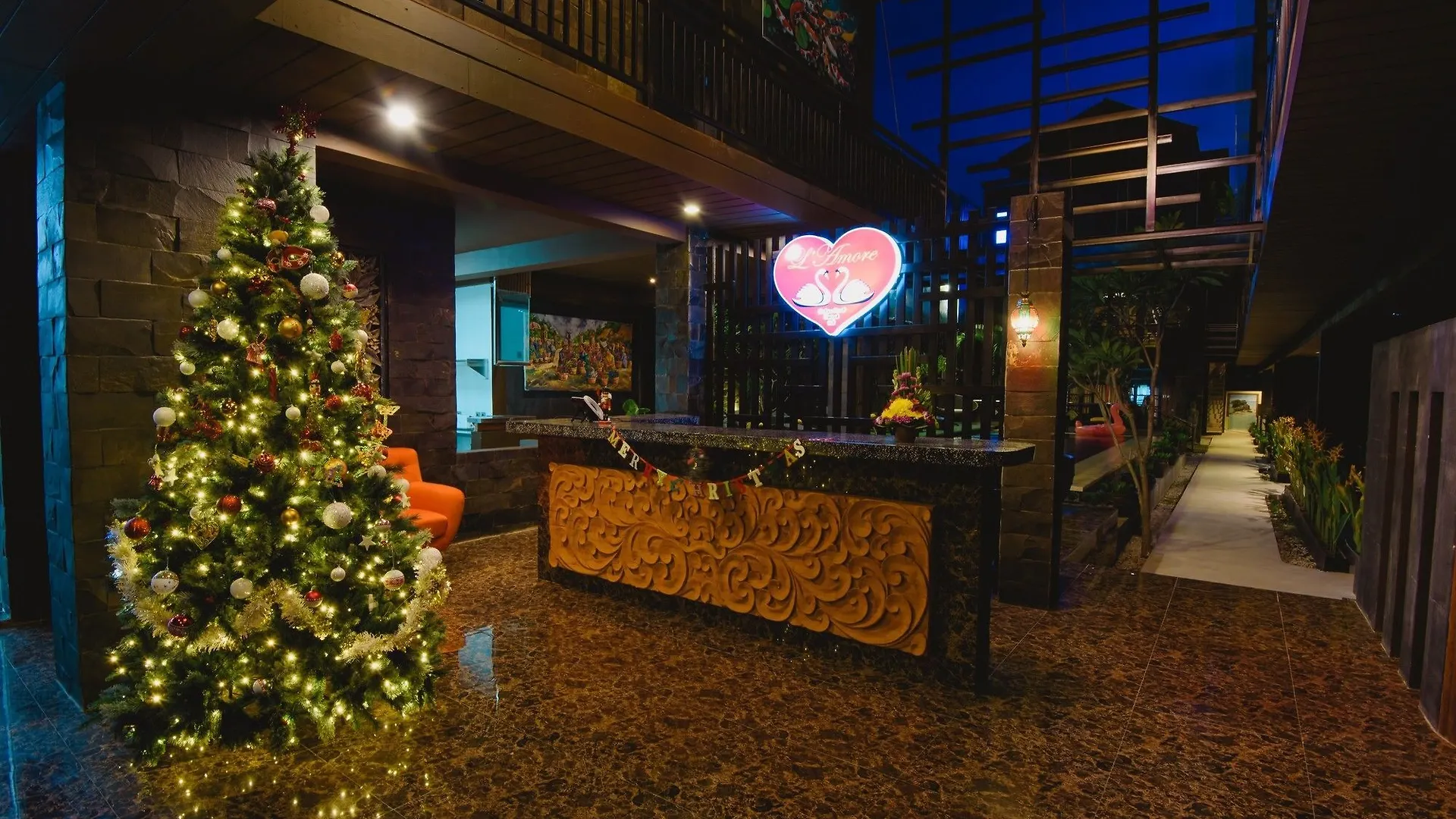 Hotel L'Amore Bali 塞米亚克
